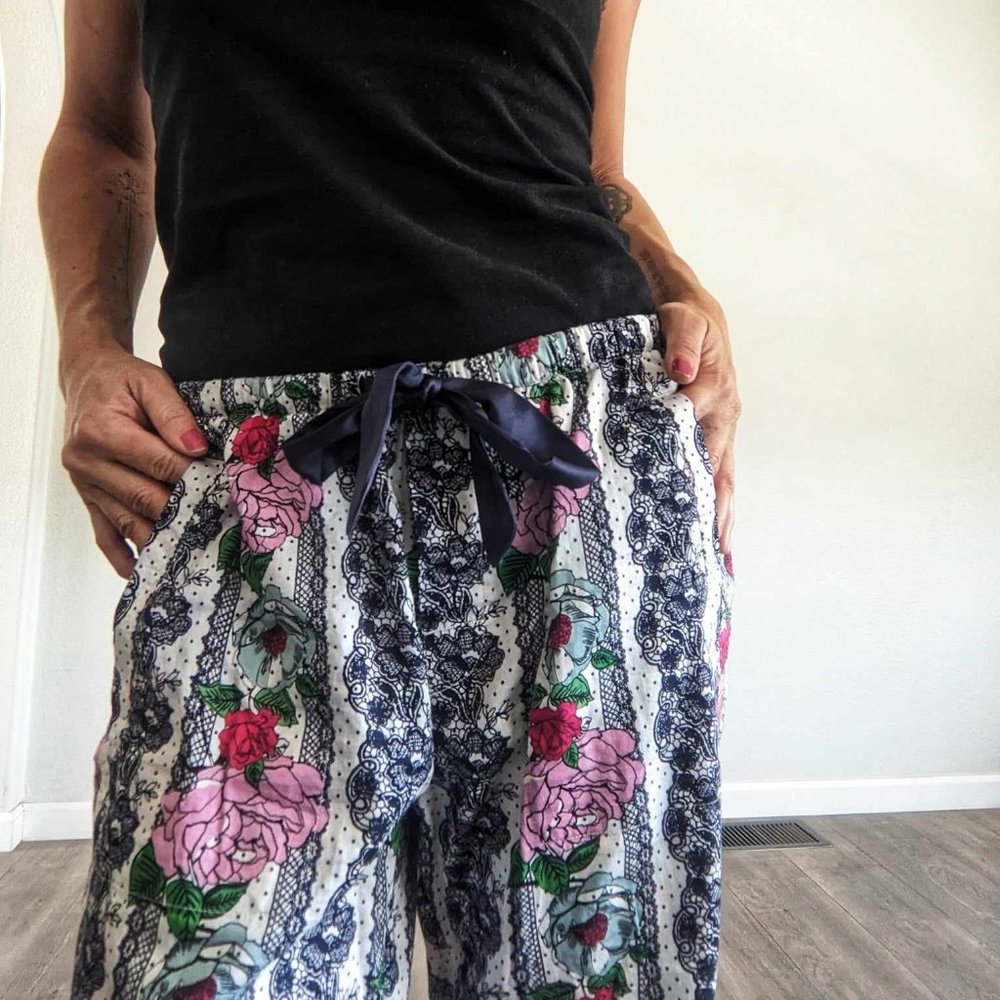 Peter Alexander 100% Cotton Pyjama Pants. Size S